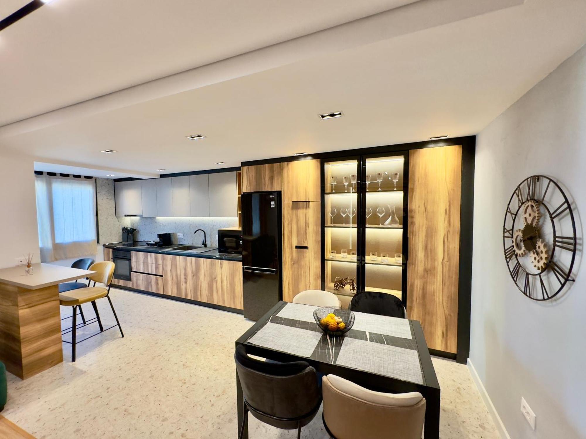 טיראנה Soinn'S Apartament מראה חיצוני תמונה