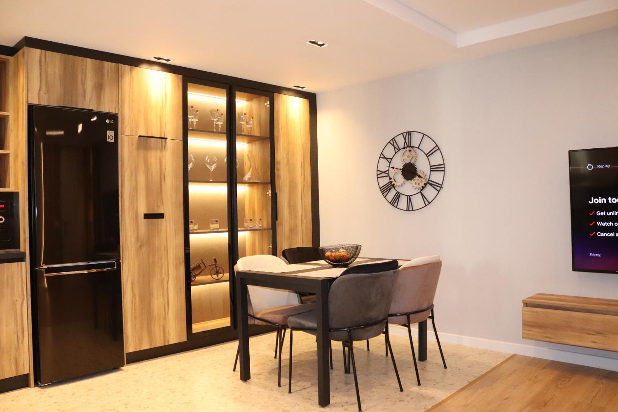 טיראנה Soinn'S Apartament מראה חיצוני תמונה