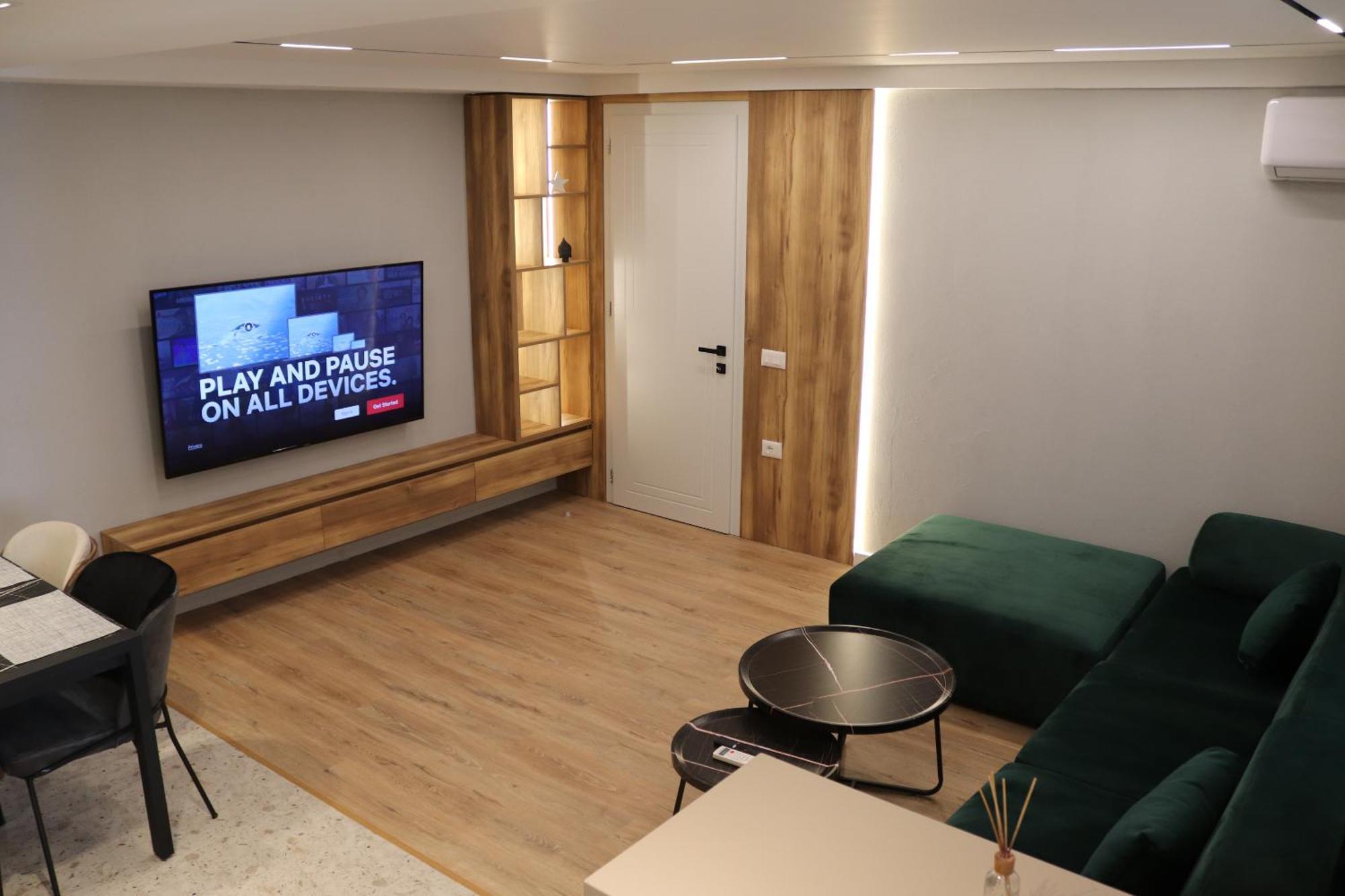 טיראנה Soinn'S Apartament מראה חיצוני תמונה